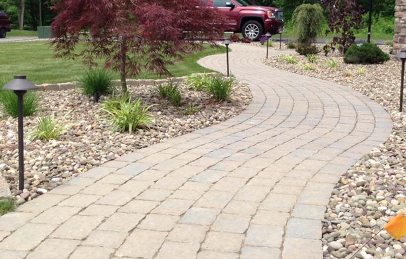 walkway pavers and landscaping